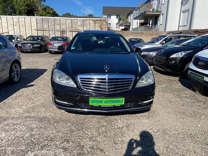 Gebraucht Mercedes S400 279 PS (205 kW) 2009 Schwarz Limousine