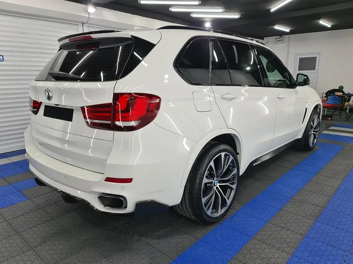 Gebraucht BMW X5 M Performance 256 PS (188 kW) 2014 Weiß SUV