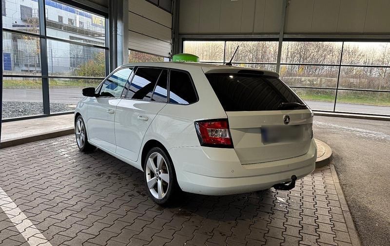 Gebraucht Skoda Fabia 110 PS (80 kW) 2016 Weiß Kombi