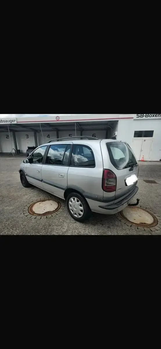 Gebraucht Opel Zafira 101 PS (74 kW) 2004 Silber Van / Kleinbus