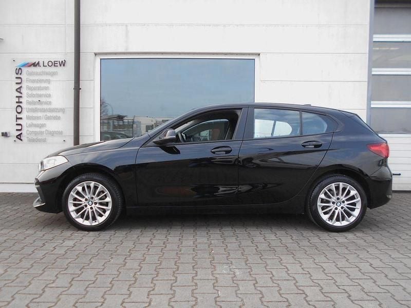 Gebraucht BMW 116 109 PS (80 kW) 2022 Schwarz Kleinwagen