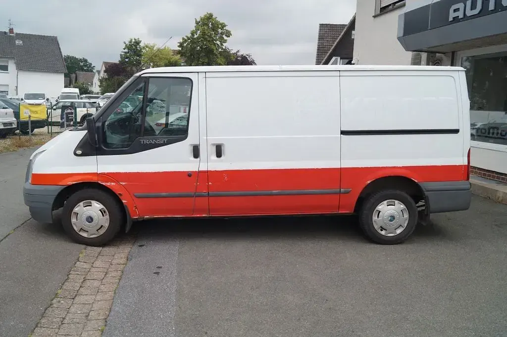 Gebraucht Ford Transit S 116 PS (85 kW) 2012 Weiß Van / Kleinbus