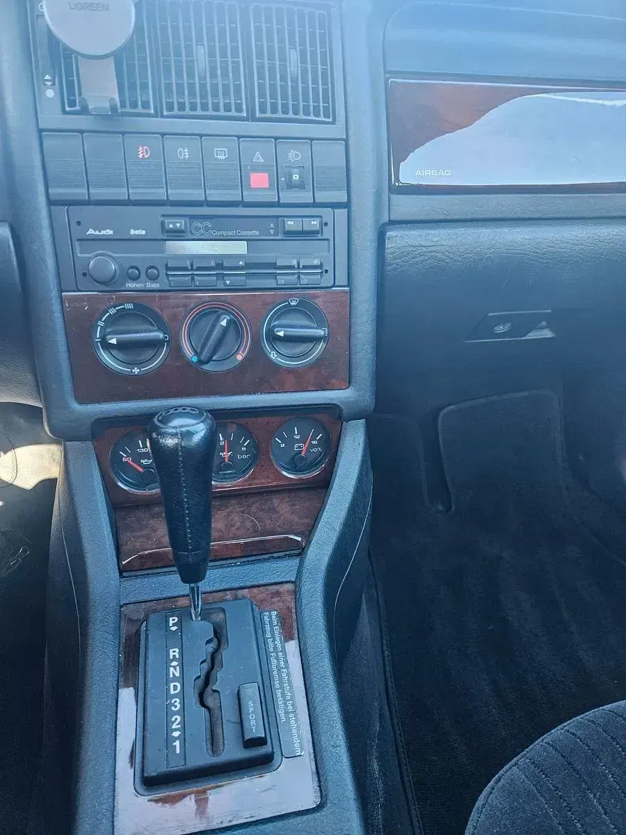 Używany Audi Coupé Performance 116 KM (85 kW) 1994 Żółty Coupe