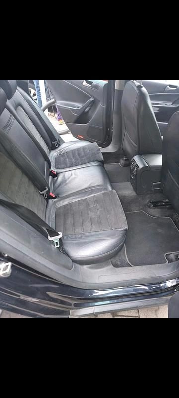 Usata VW Passat 170 CV (125 kW) 2010 Nero Station wagon