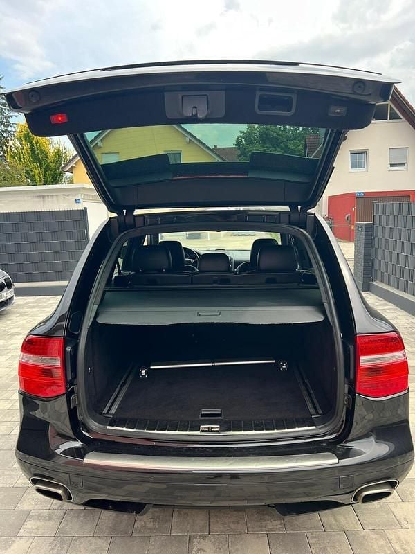 Gebraucht Porsche Cayenne S 385 PS (283 kW) 2010 Schwarz SUV