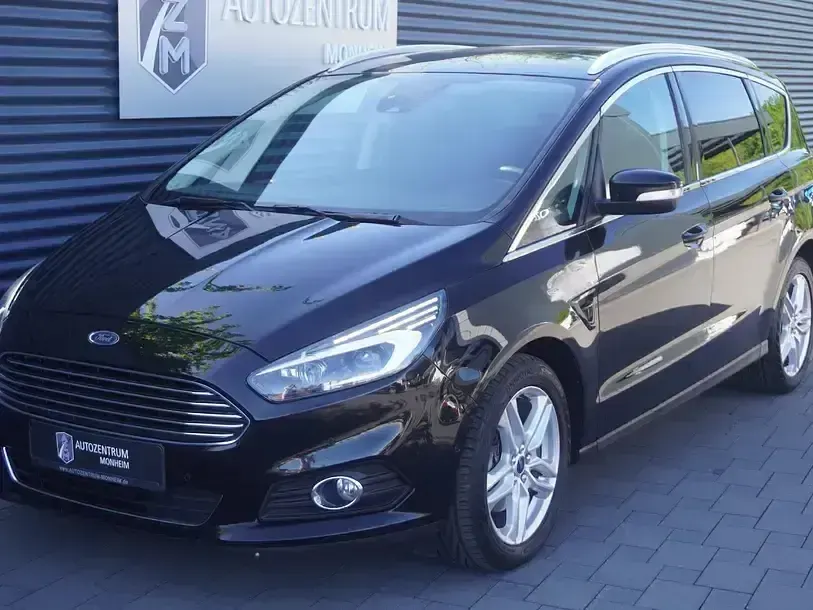 Usata Ford S-MAX Titanium 190 CV (139 kW) 2018 Nero Monovolume
