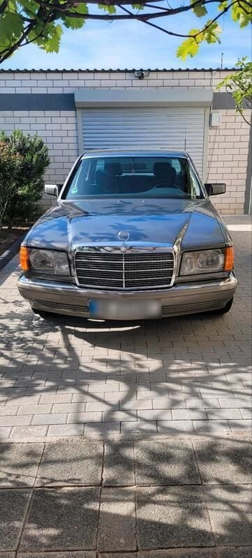 Grau Gebraucht 1989 Mercedes 420 SE Limousine | 28.500 € - Bild 1/4