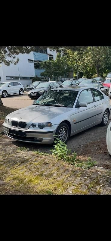 Silber Gebraucht 2001 BMW 316 Coupé | 700 € (Superpreis) - Bild 1/4