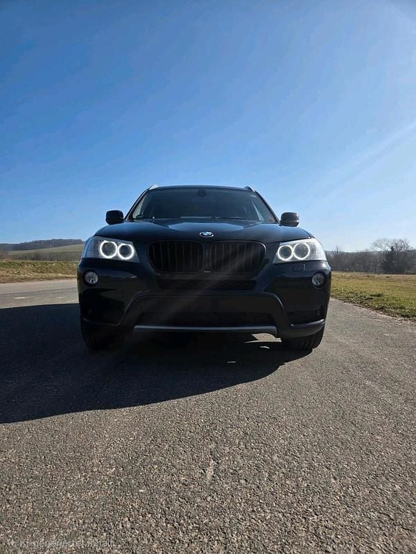 Gebraucht BMW X3 184 PS (135 kW) 2011 Schwarz SUV