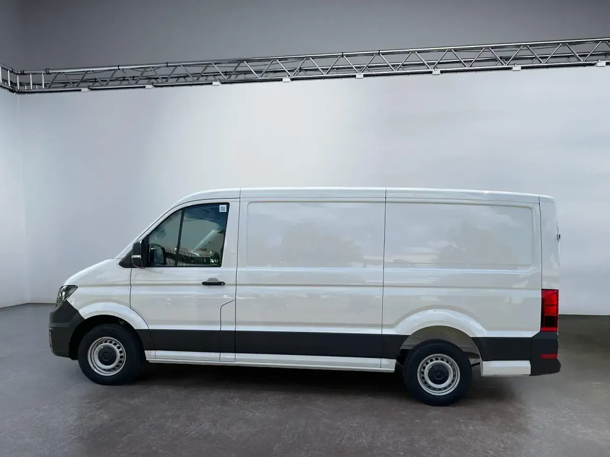 Neu VW Crafter 140 PS (102 kW) 2026 Candyweiß Van