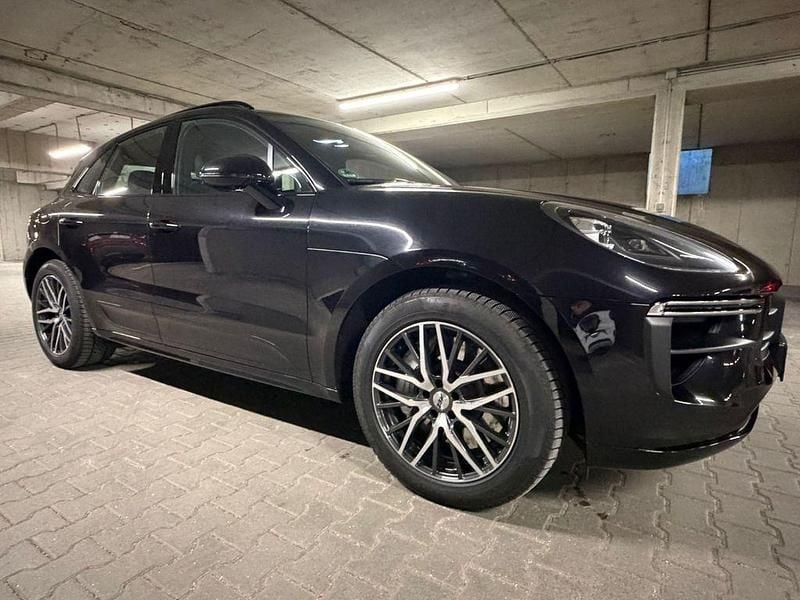 Gebraucht Porsche Macan 441 PS (324 kW) 2021 Schwarz SUV
