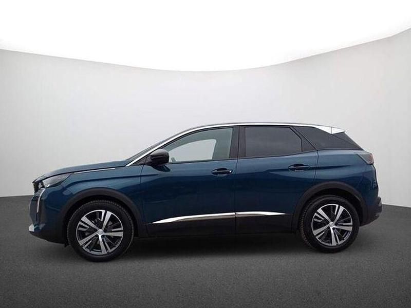 Gebraucht Peugeot 3008 Allure 131 PS (96 kW) 2023 Blau SUV