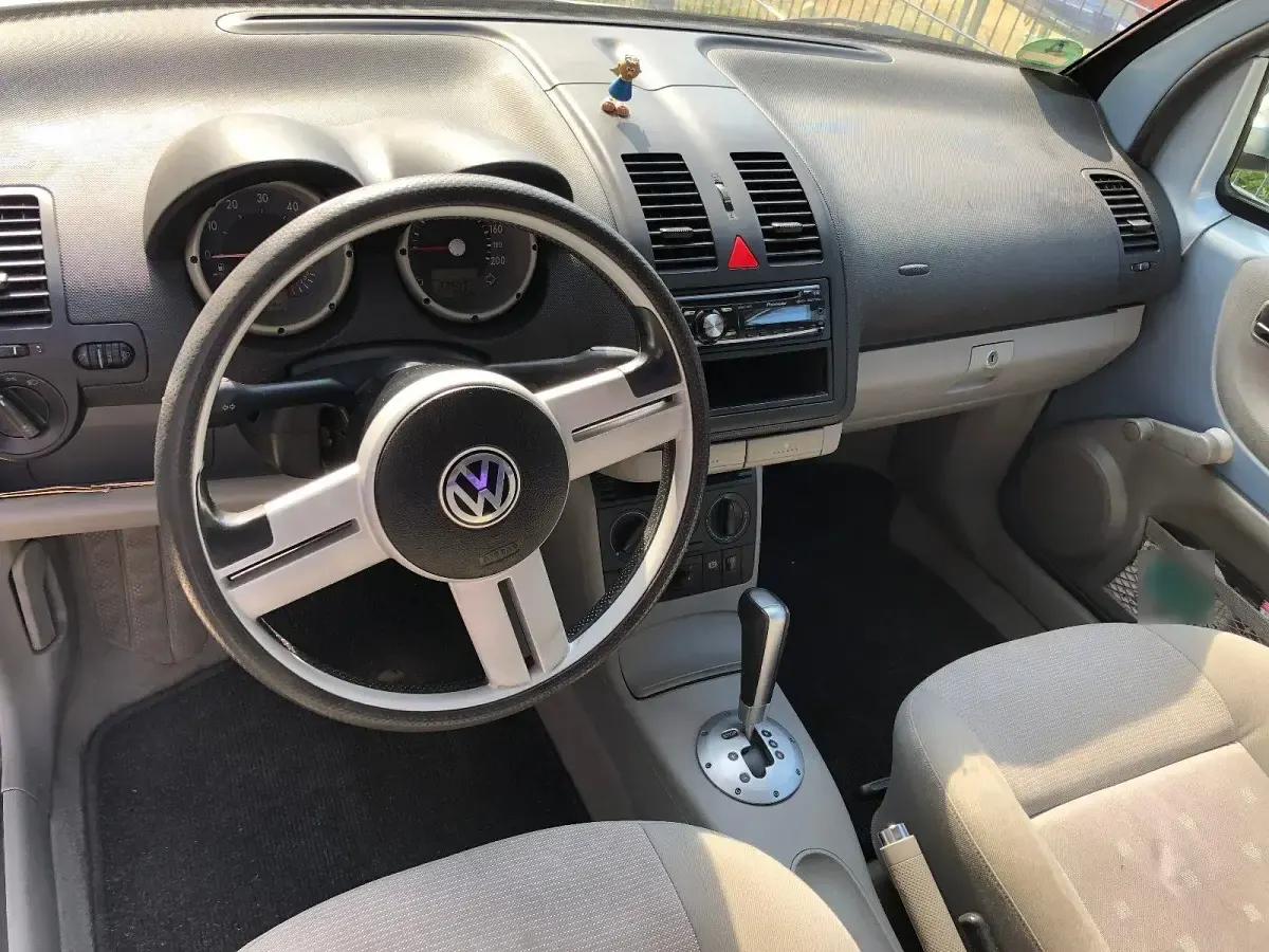 Gebraucht VW Lupo 61 PS (44 kW) 2001 Silber Kleinwagen