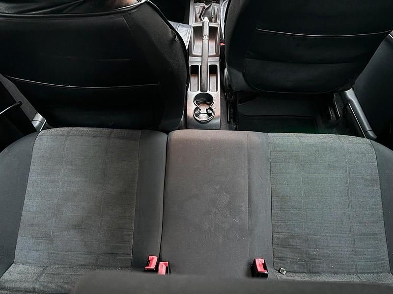 Gebraucht VW Polo Goal 54 PS (39 kW) 2006 Schwarz Kleinwagen