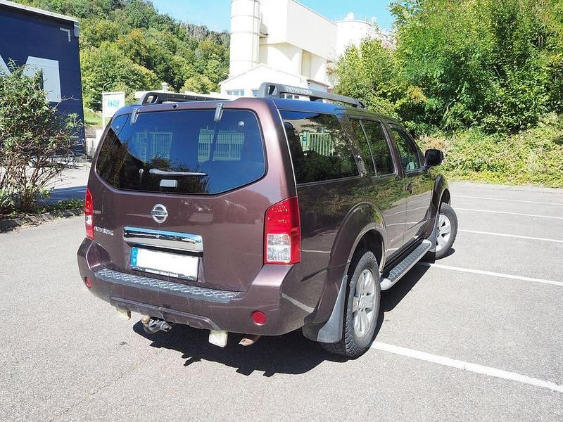 Gebraucht Nissan Pathfinder SE 190 PS (139 kW) 2012 Braun SUV