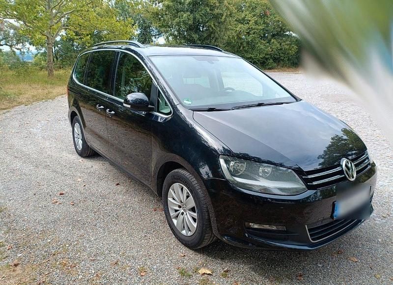 Schwarz Gebraucht 2011 VW Sharan Comfortline Van / Kleinbus | 4.150 € (Superpreis) - Bild 1/4