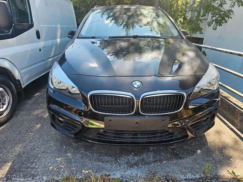 Gebraucht BMW 216 Gran Tourer Advantage 116 PS (85 kW) 2017 Schwarz Van / Kleinbus