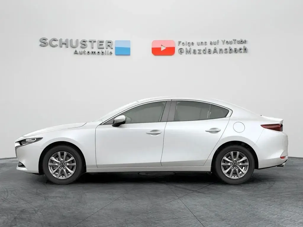Neu Mazda 3 140 PS (102 kW) 2026 Weiß Limousine