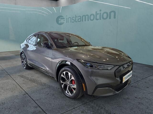 Gebraucht Ford Mustang Mach-E Premium 258 kW (351 PS) 2023 Schwarz SUV