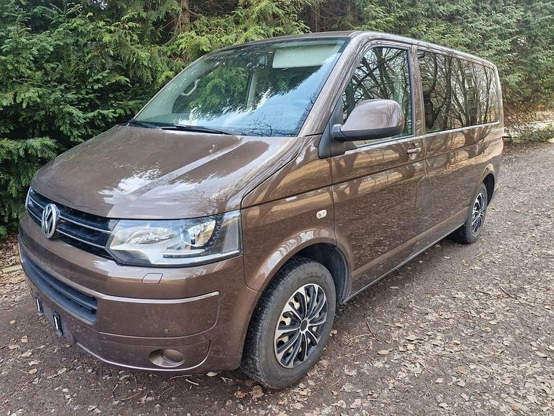 Gebraucht VW T5 140 PS (102 kW) 2015 Braun Van