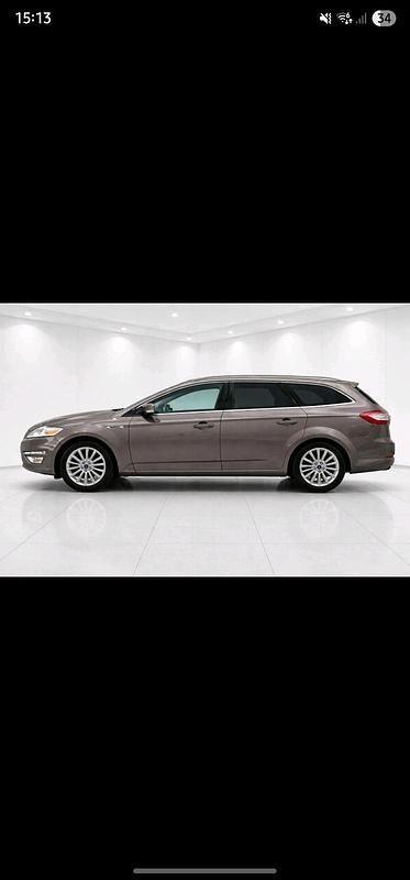 Gebraucht Ford Mondeo 140 PS (102 kW) 2013 Braun Kombi