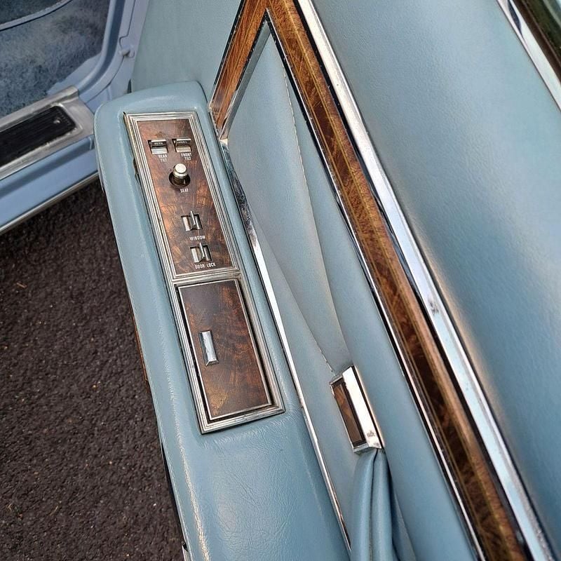 Gebraucht Lincoln Continental 159 PS (116 kW) 1979 Blau Coupé