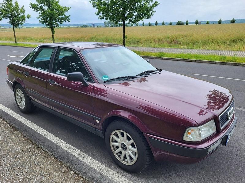 Gebraucht Audi 80 133 PS (97 kW) 1994 Andere farben Limousine