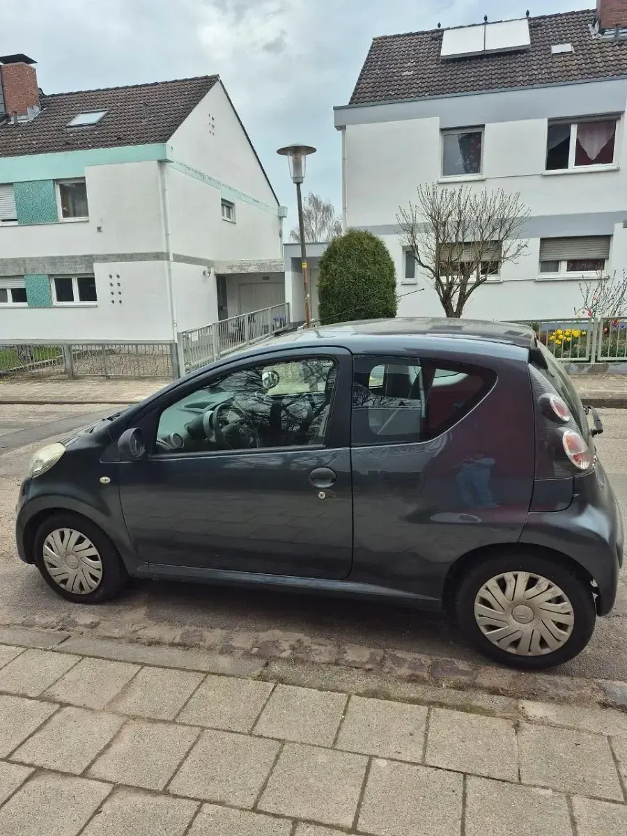 Gebraucht Citroën C1 68 PS (50 kW) 2006 Grau Kleinwagen