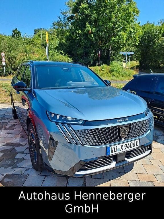 Blau Gebraucht 2024 Peugeot e-5008 GT SUV | 48.990 € - Bild 1/4