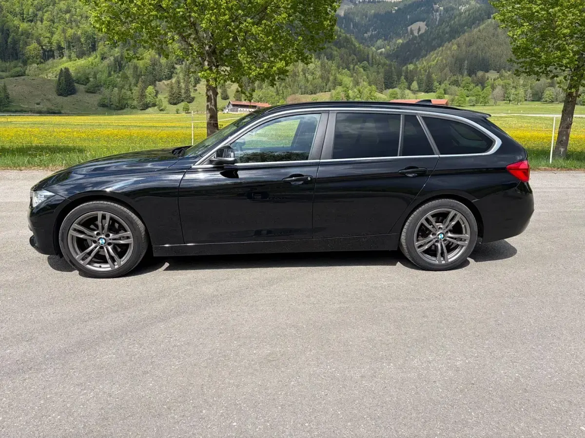 Gebraucht BMW 320 190 PS (139 kW) 2018 Schwarz Kombi