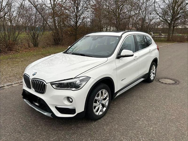 Weiß Gebraucht 2017 BMW X1 Advantage SUV | 18.800 € (Fairer Preis) - Bild 1/4