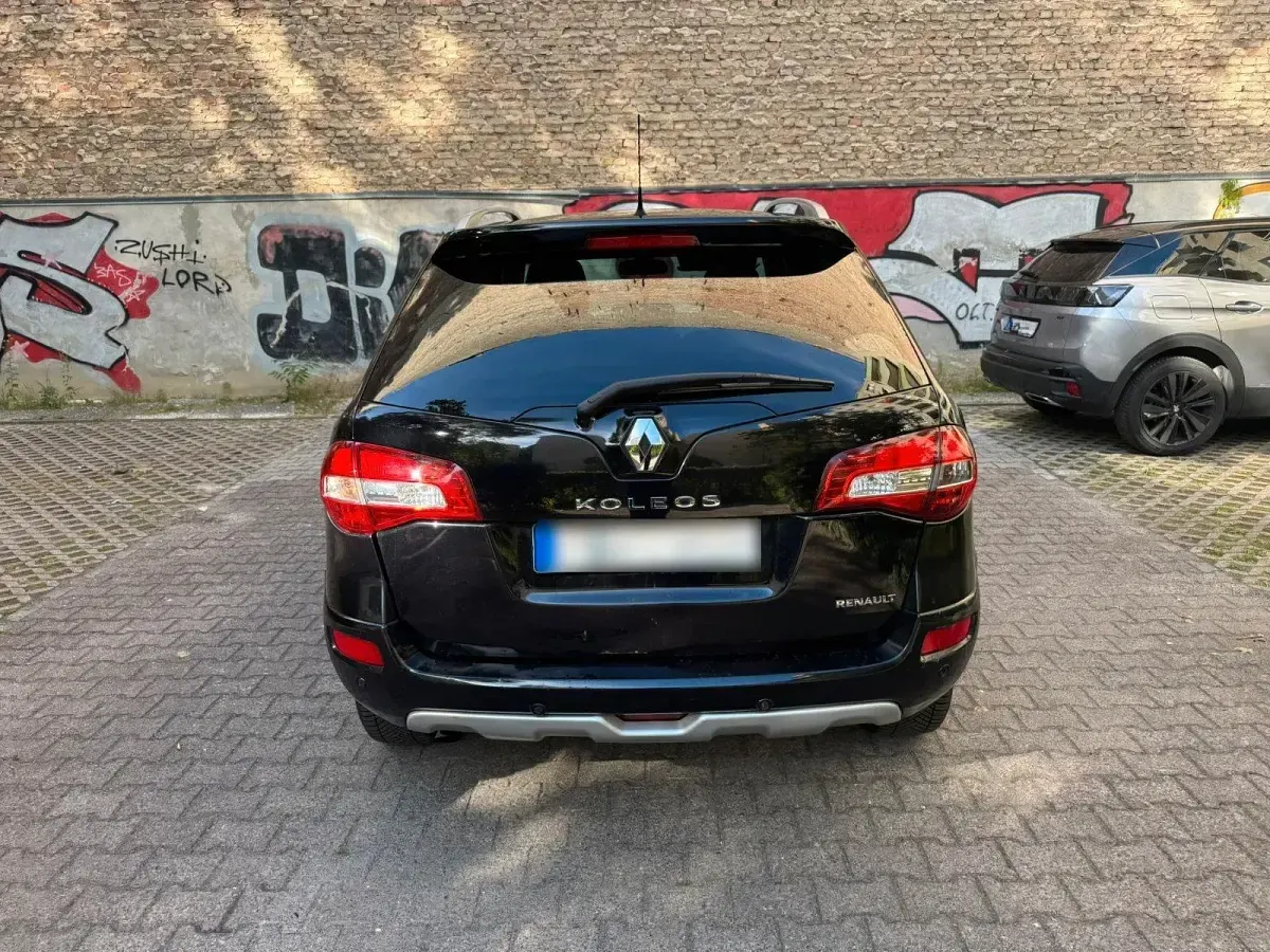 Gebraucht Renault Koleos Night&Day 150 PS (110 kW) 2011 Schwarz SUV