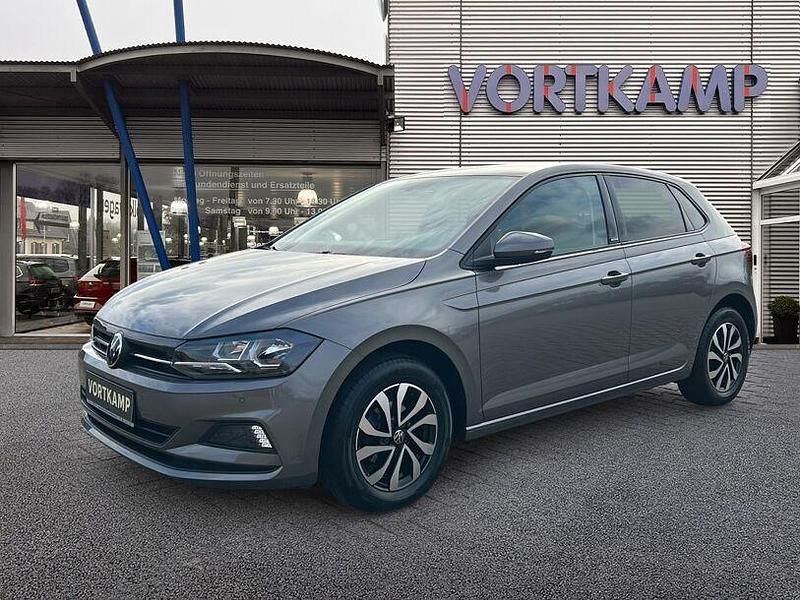 Gebraucht VW Polo Active 95 PS (69 kW) 2021 Grau Kleinwagen