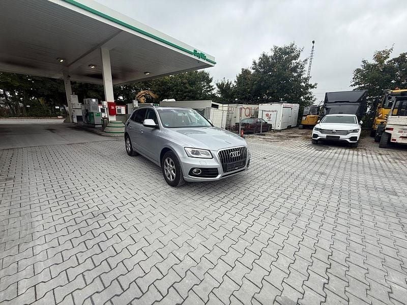 Silber Gebraucht 2014 Audi Q5 Comfort SUV | 9.999 € (Superpreis) - Bild 1/4