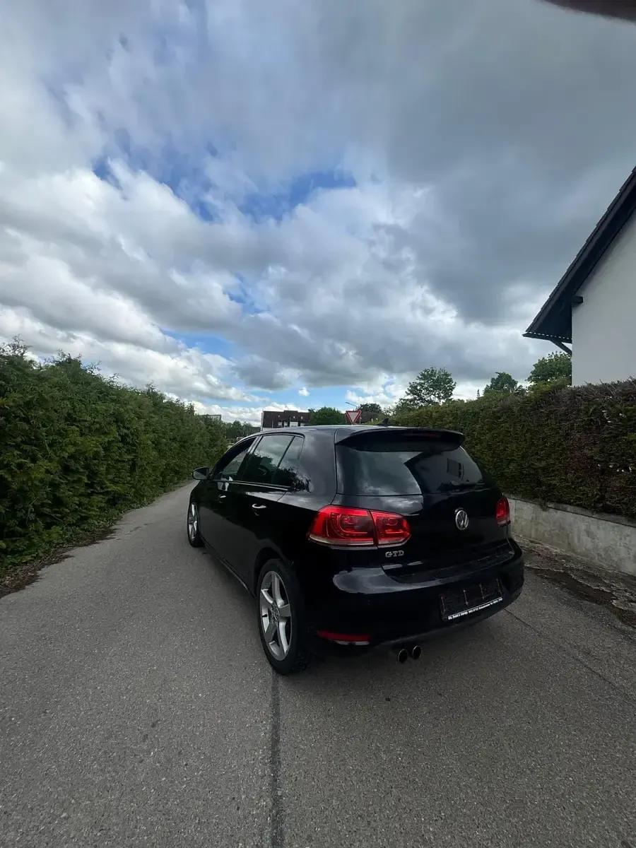 Używany VW Golf VI GTD 170 KM (125 kW) 2011 Czarny Hatchback