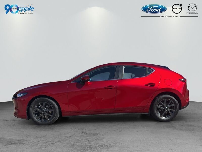 Gebraucht Mazda 3 Selection 122 PS (89 kW) 2021 Magmarot metallic Limousine