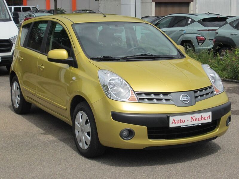 Gelb Gebraucht 2006 Nissan Note Acenta Van / Kleinbus | 5.450 € (Teuer) - Bild 1/4