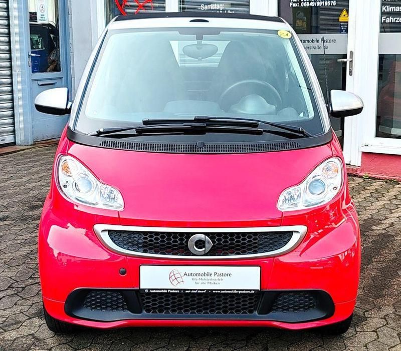 Gebraucht Smart ForTwo Cabrio 84 PS (61 kW) 2014 Rot Cabrio