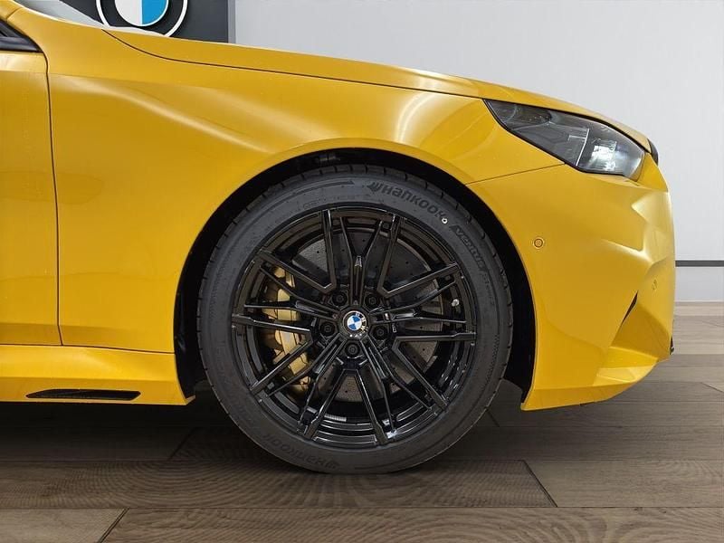 Neu BMW M5 Shadowline 727 PS (534 kW) 2025 Gelb Limousine