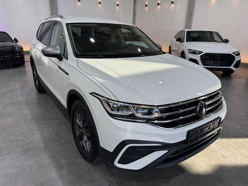 Gebraucht VW Tiguan Allspace Life 150 PS (110 kW) 2024 Weiß SUV