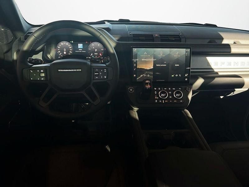 Gebraucht Land Rover Defender HSE Dynamic 349 PS (256 kW) 2025 Santorini black SUV