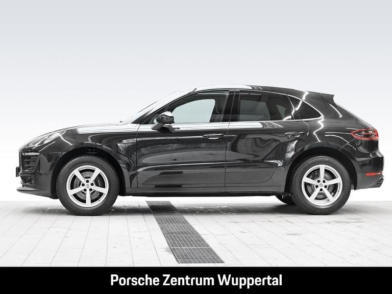 Gebraucht Porsche Macan 252 PS (185 kW) 2018 Schwarz SUV