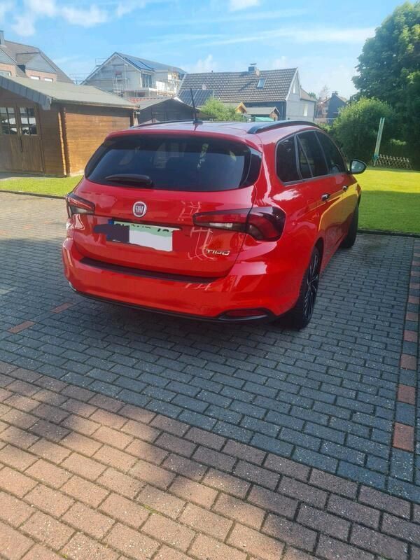 Rot Gebraucht 2020 Fiat Tipo S Kombi | 11.000 € (Fairer Preis) - Bild 1/4