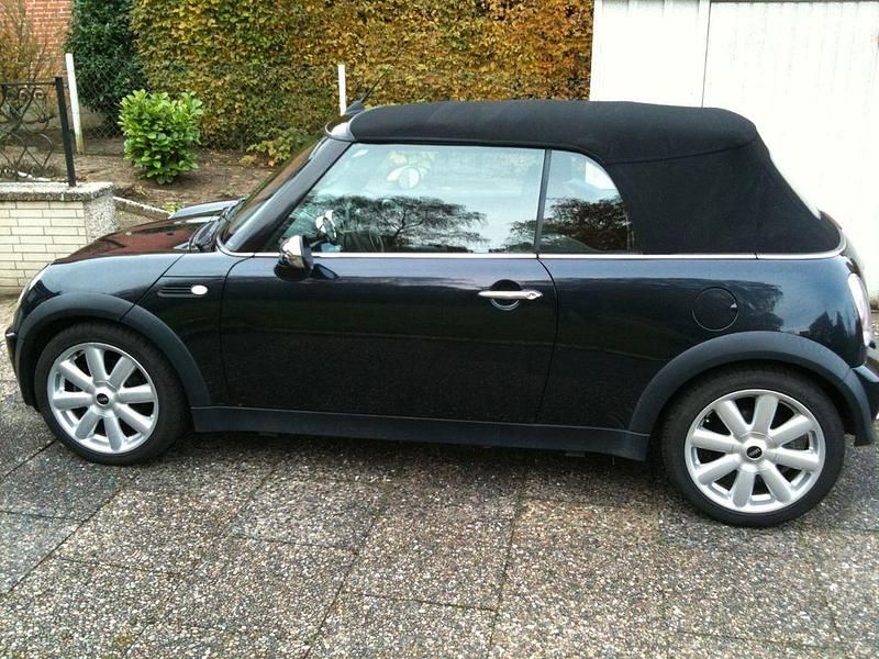 Gebraucht Mini Cooper Cabriolet 116 PS (85 kW) 2005 Schwarz Cabrio