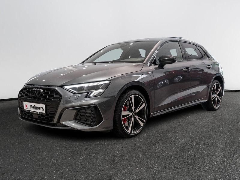 Gebraucht Audi A3 S-Line 150 PS (110 kW) 2022 Grau Limousine