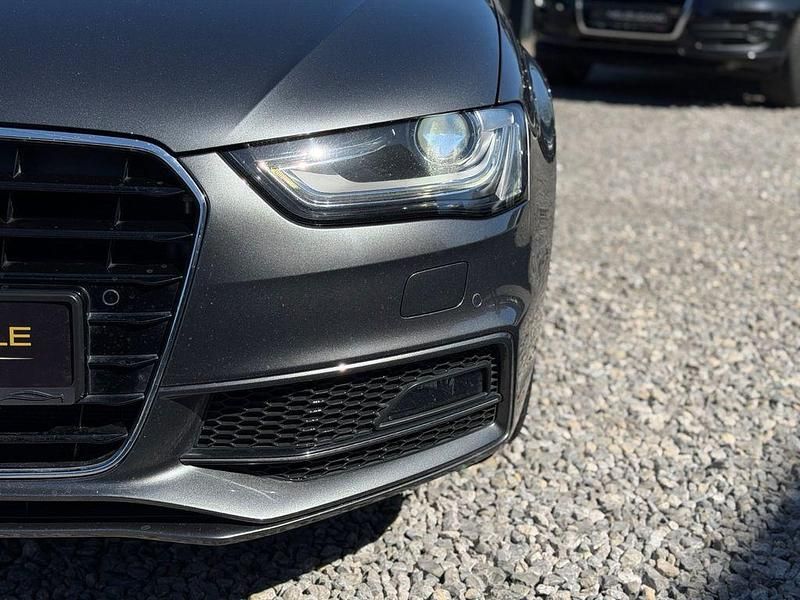 Gebraucht Audi A4 S-Line 190 PS (139 kW) 2015 Grau Kombi