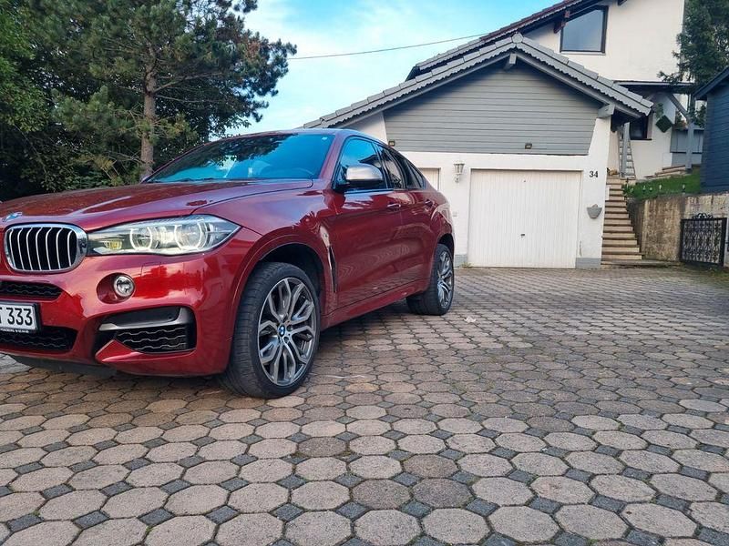 Rot Gebraucht 2015 BMW X6 M50 Performance SUV | 26.800 € (Guter Preis) - Bild 1/4