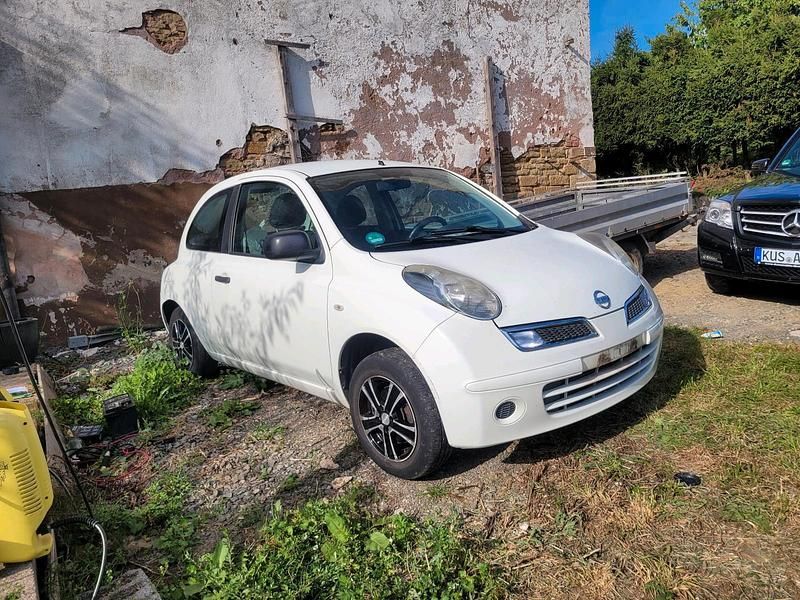 Weiß Gebraucht 2009 Nissan Micra Kleinwagen | 550 € (Guter Preis) - Bild 1/4