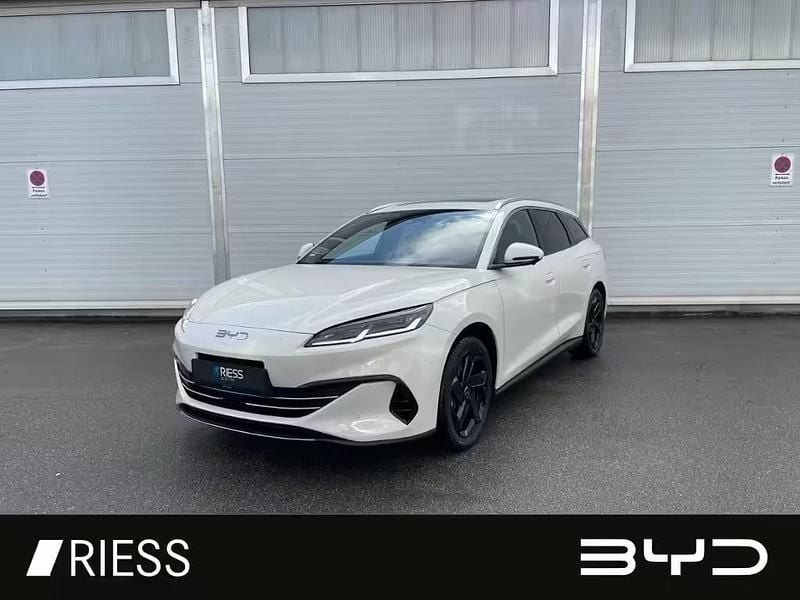 Gebraucht BYD Seal Comfort 212 PS (155 kW) 2025 Sandstone SUV