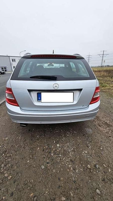 Gebraucht Mercedes C200 Classic 184 PS (135 kW) 2009 Kombi